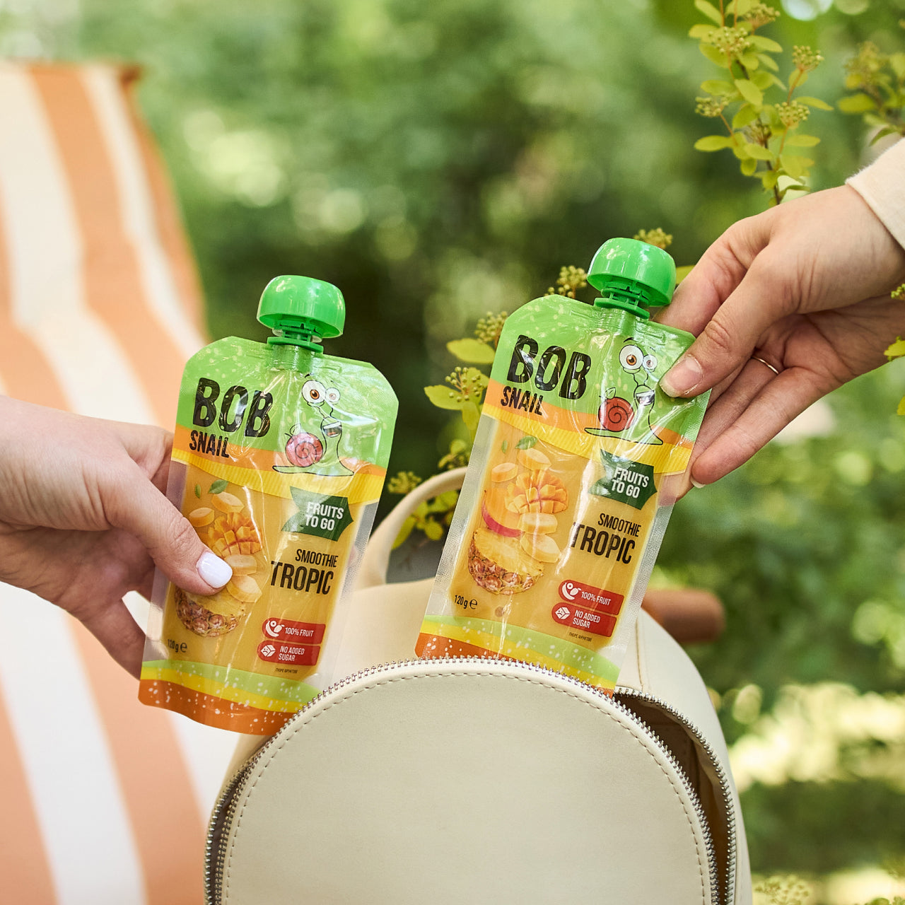 Bob Snail Quetschie Frucht Smoothie Banane Ananas Mango 10x120g